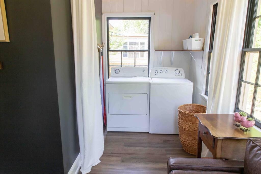 J Birds' Cottage Midtown Memphis Ngoại thất bức ảnh